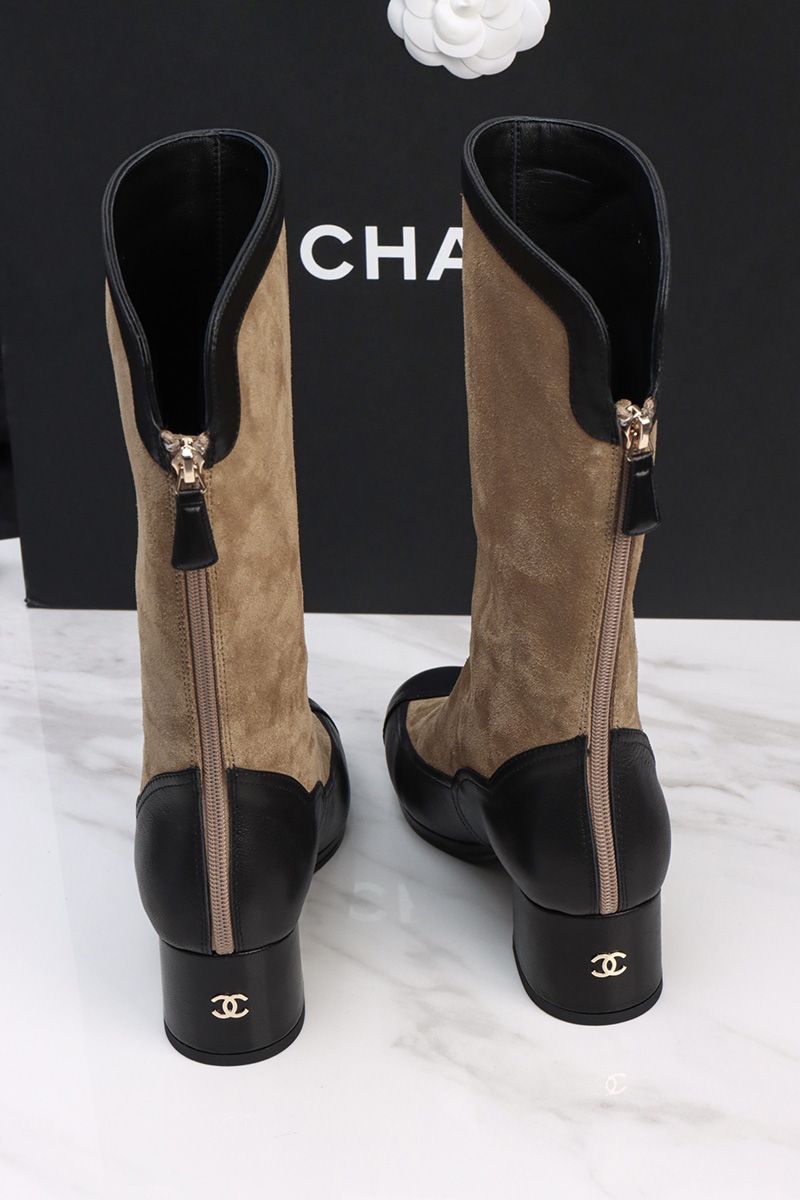 Chanel 25A Boots 056