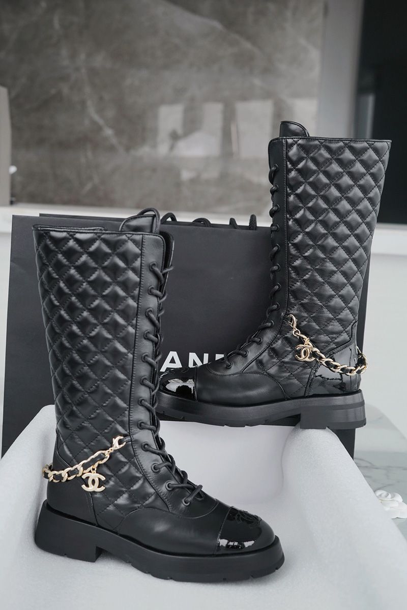 Chanel 23B Boots 057