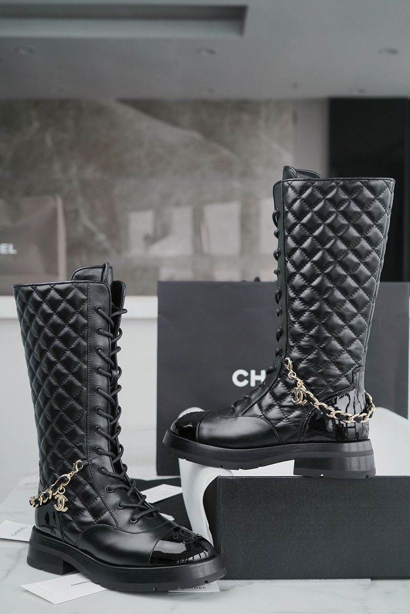 Chanel 23B Boots 057