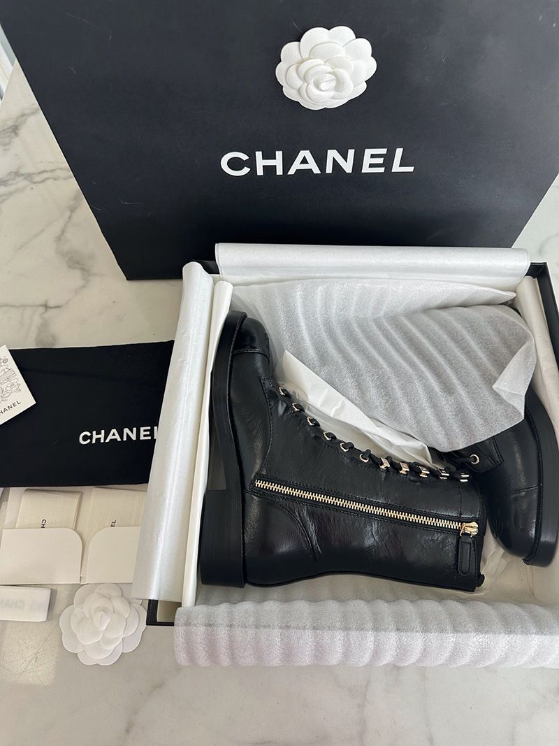 Chanel Boots 064