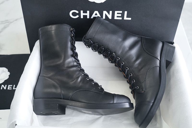 Chanel Boots 065