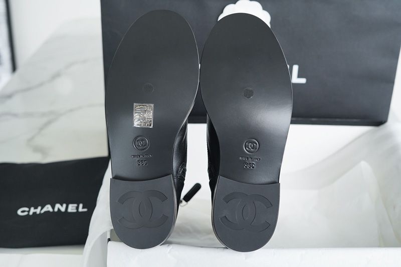 Chanel Boots 065