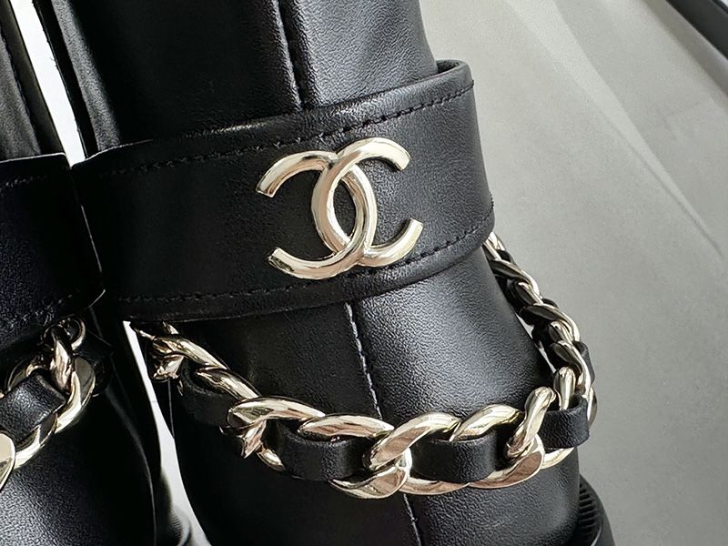 Chanel 23A Boots 058