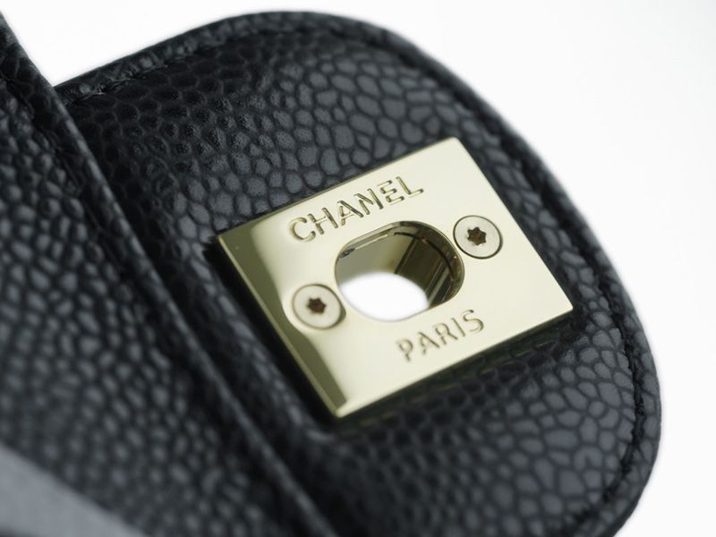 Chanel Classic Flap 23CM Golden