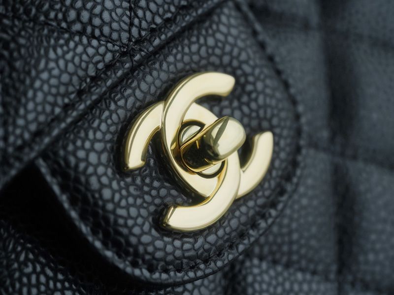 Chanel Classic Flap 23CM Golden