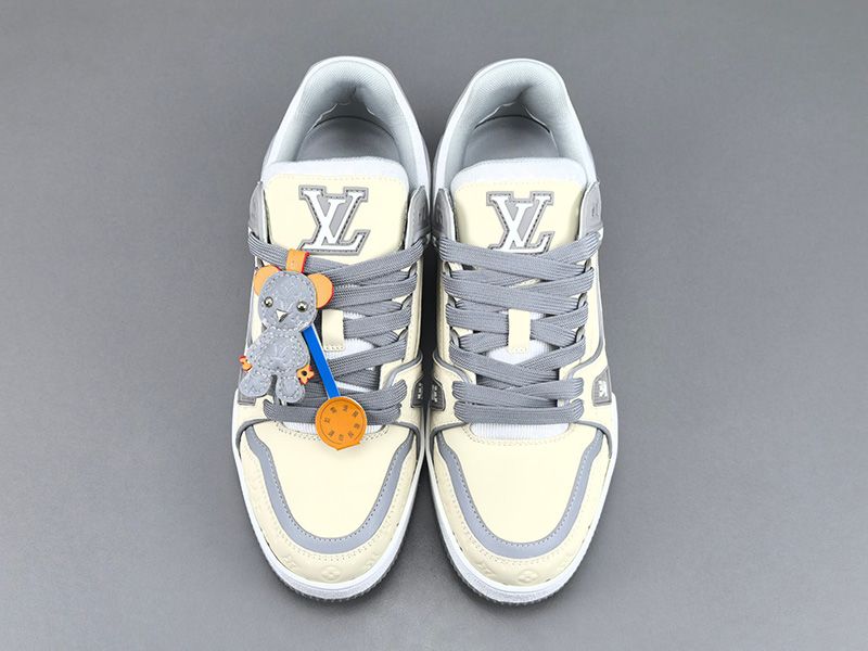 LV Trainer Sneaker 131