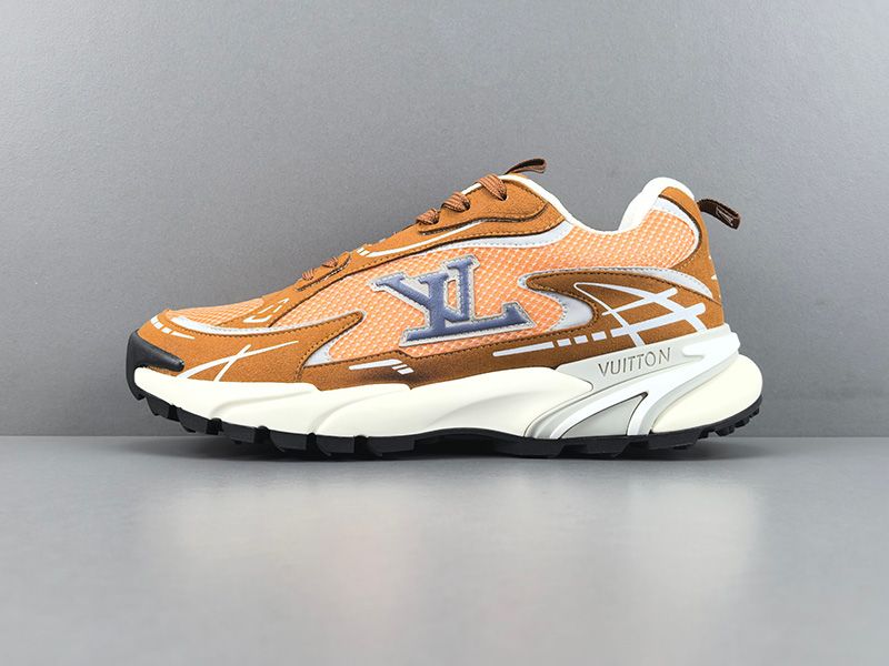 LV Trainer Sneaker 135