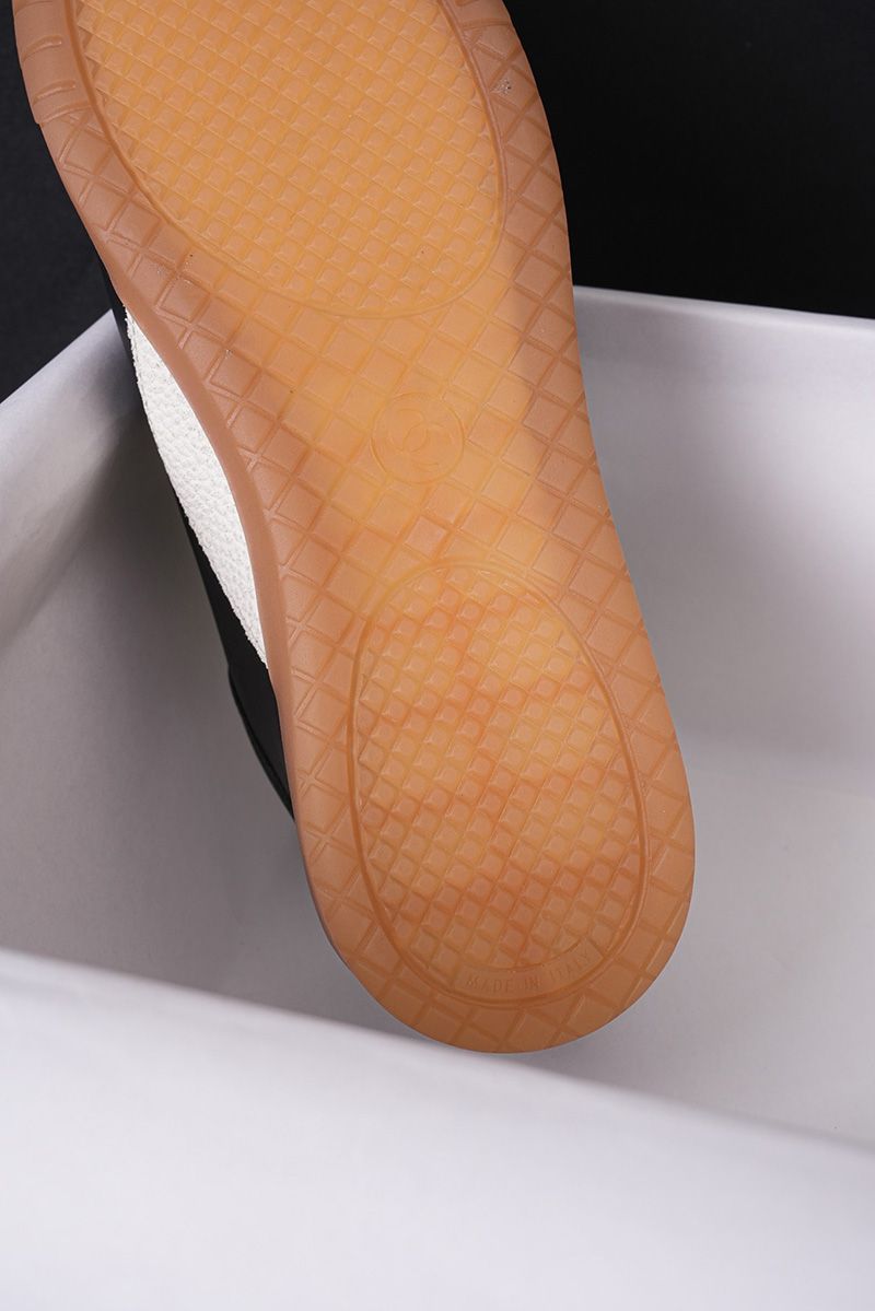Chanel Wmns Shoe 068