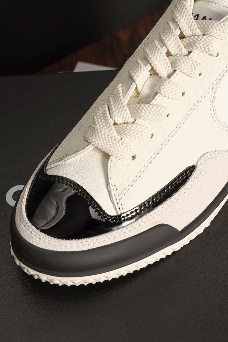 Chanel Wmns Shoe 069