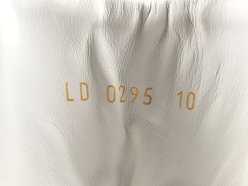 LV Trainer Sneaker 136