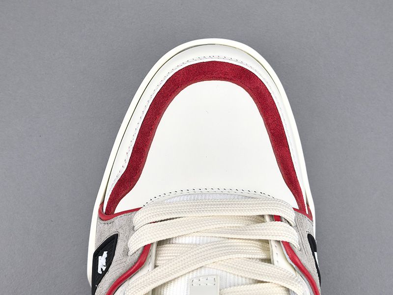 LV Trainer Sneaker 138