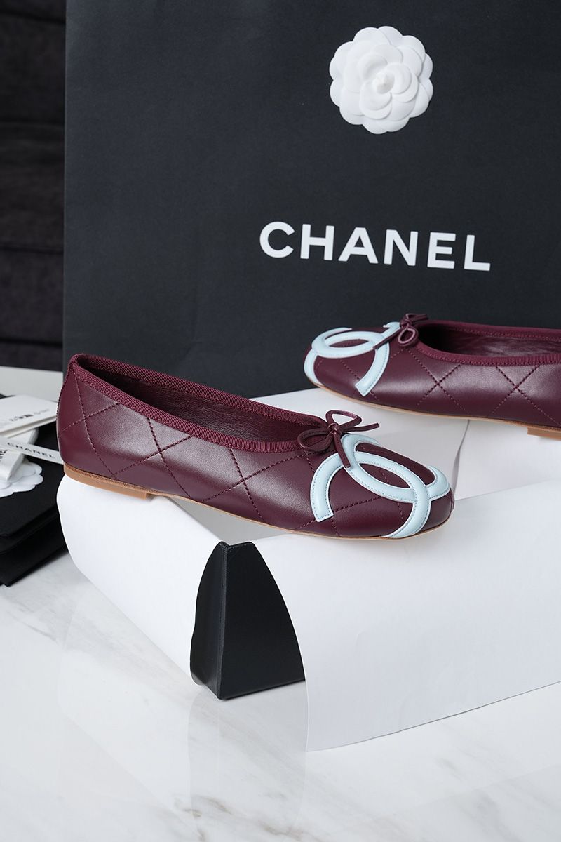 Chanel Wmns Shoe 070