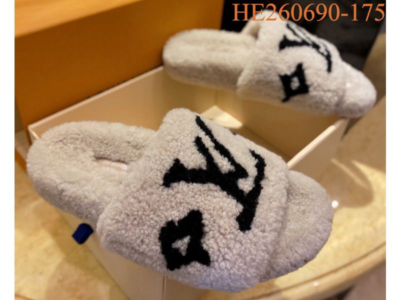 LV Wmns Slipper 130