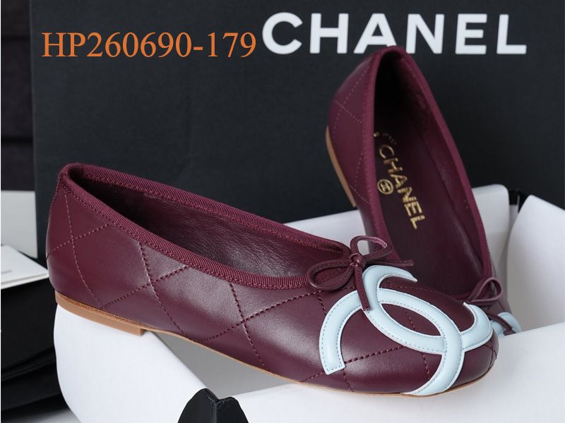 Chanel Wmns Shoe 070