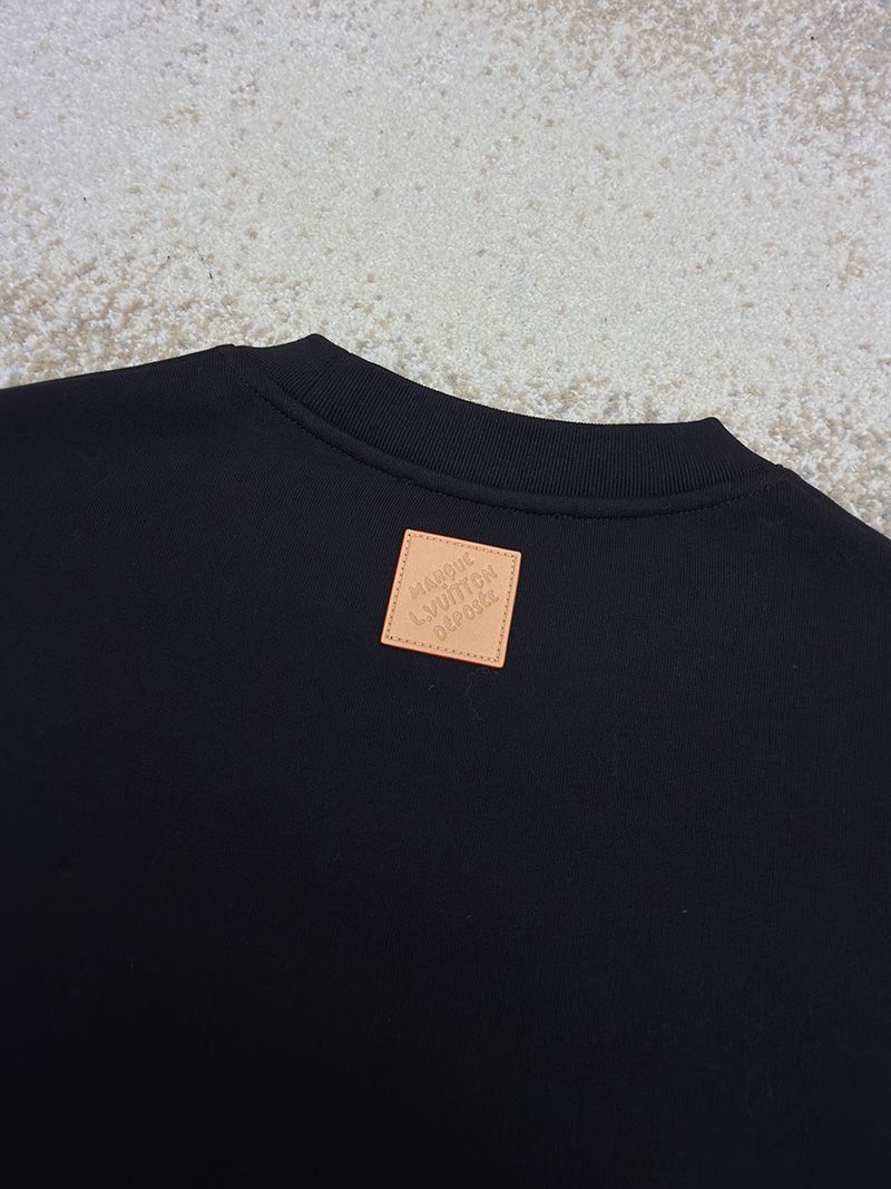 LV Crew Sweatshirt 100