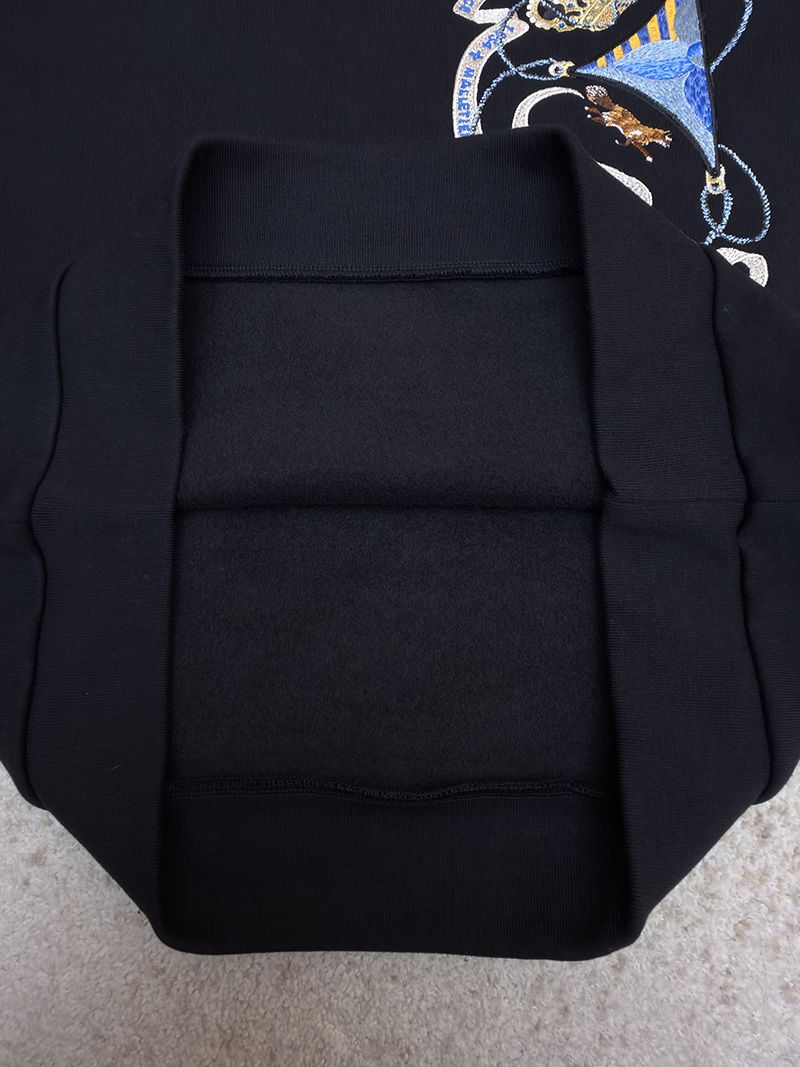 LV Crew Sweatshirt 100