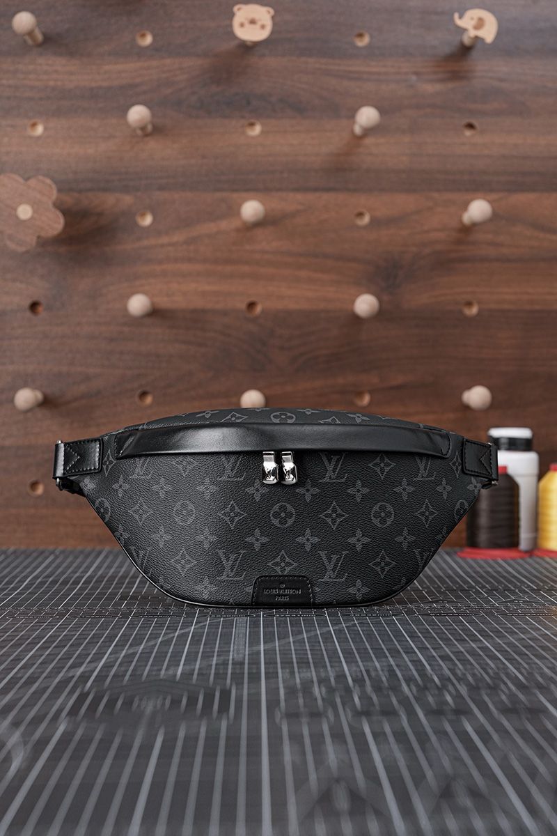 Discovery Monogram Eclipse M46035
