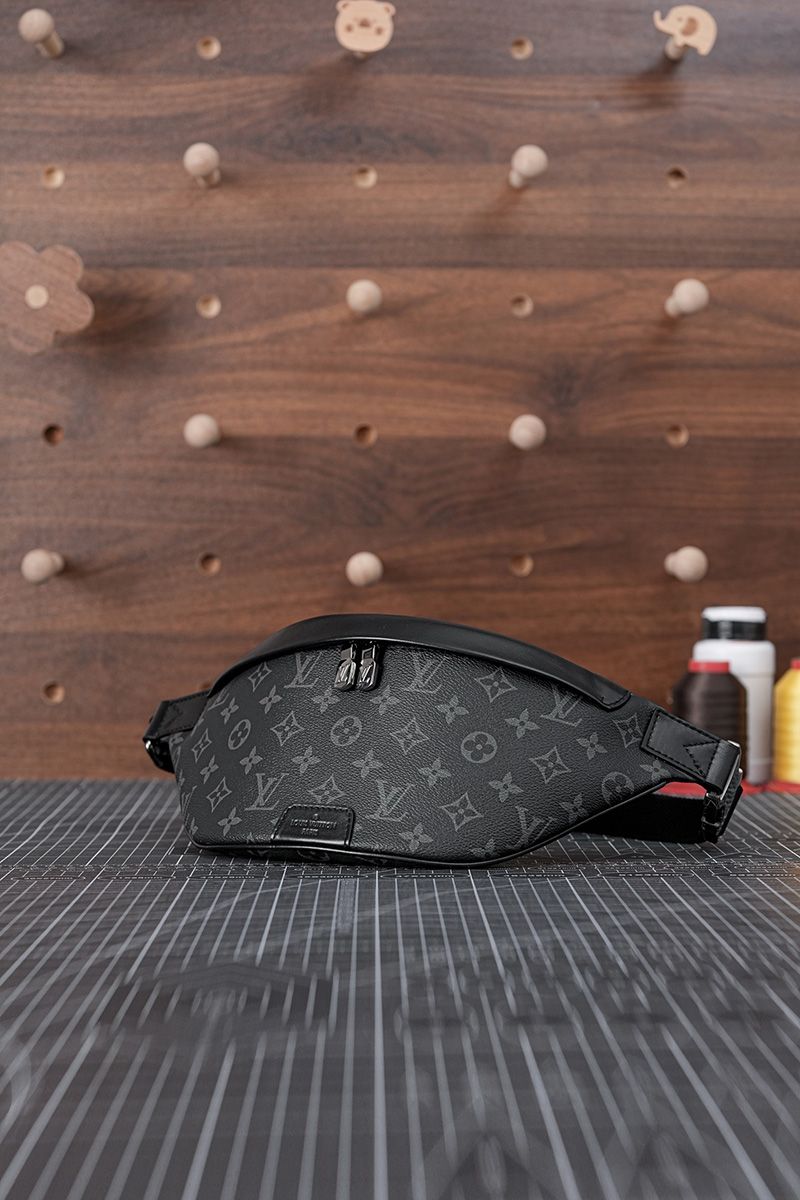 Discovery Monogram Eclipse M46035