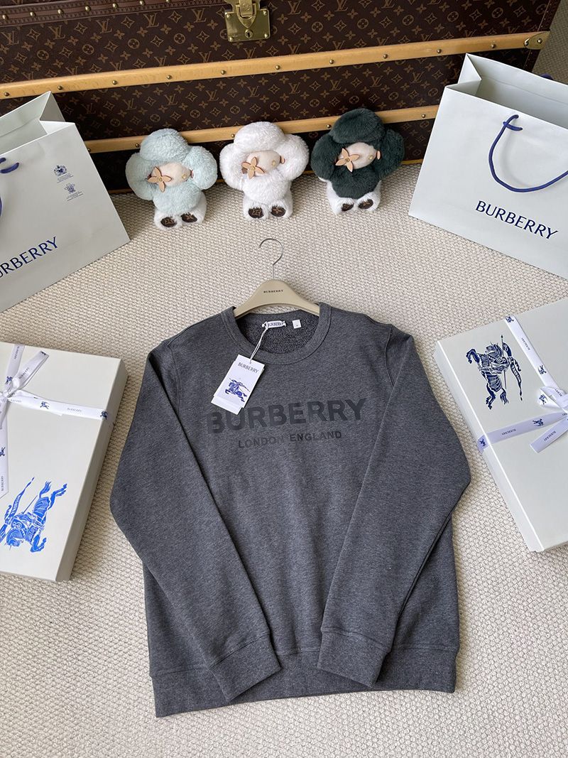 Burberry Pullover Shirt 022