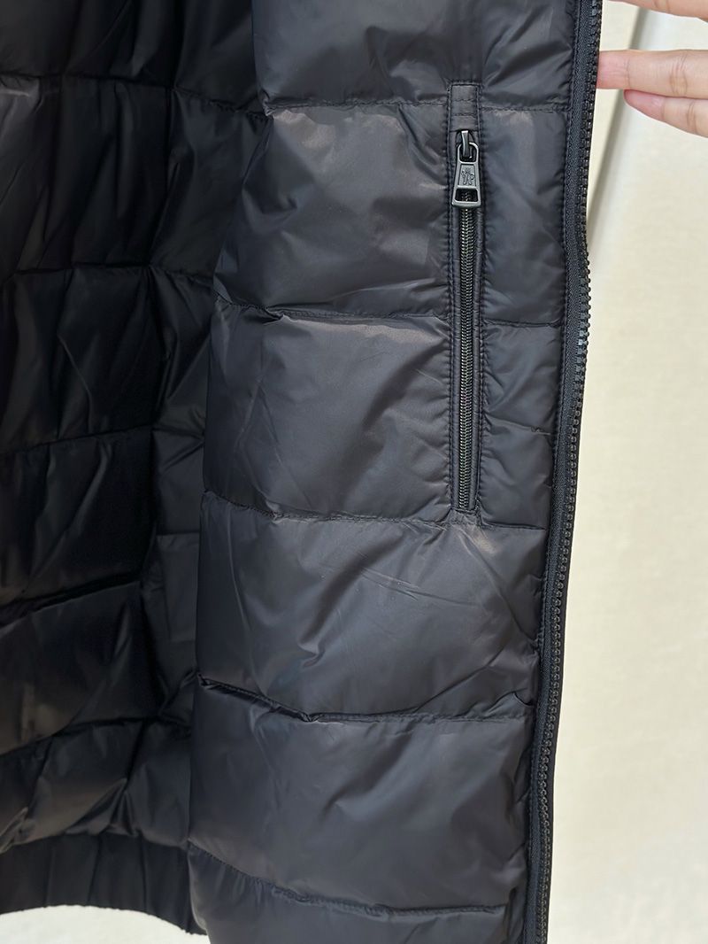 Moncler Down jacket 005