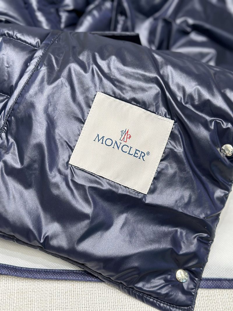 Moncler Wmns Vest 008