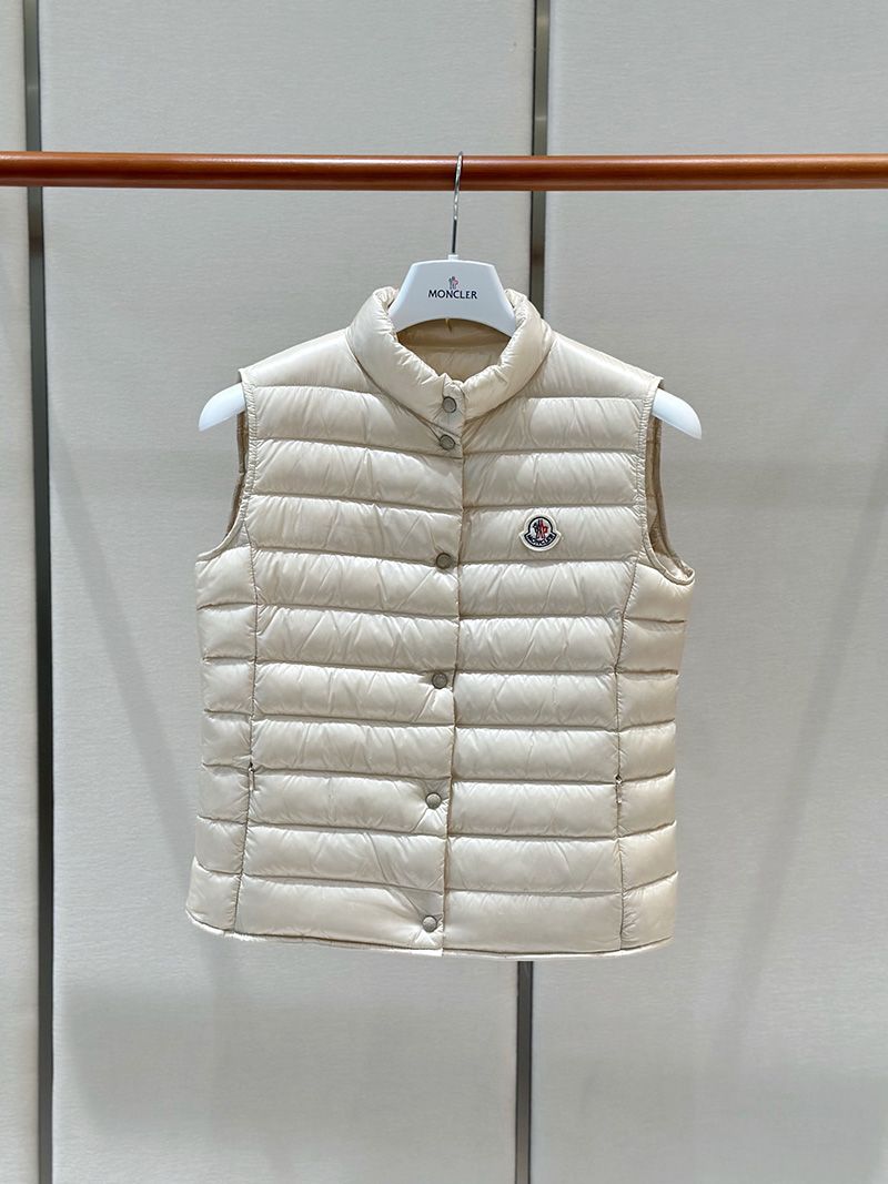 Moncler Wmns Vest 009