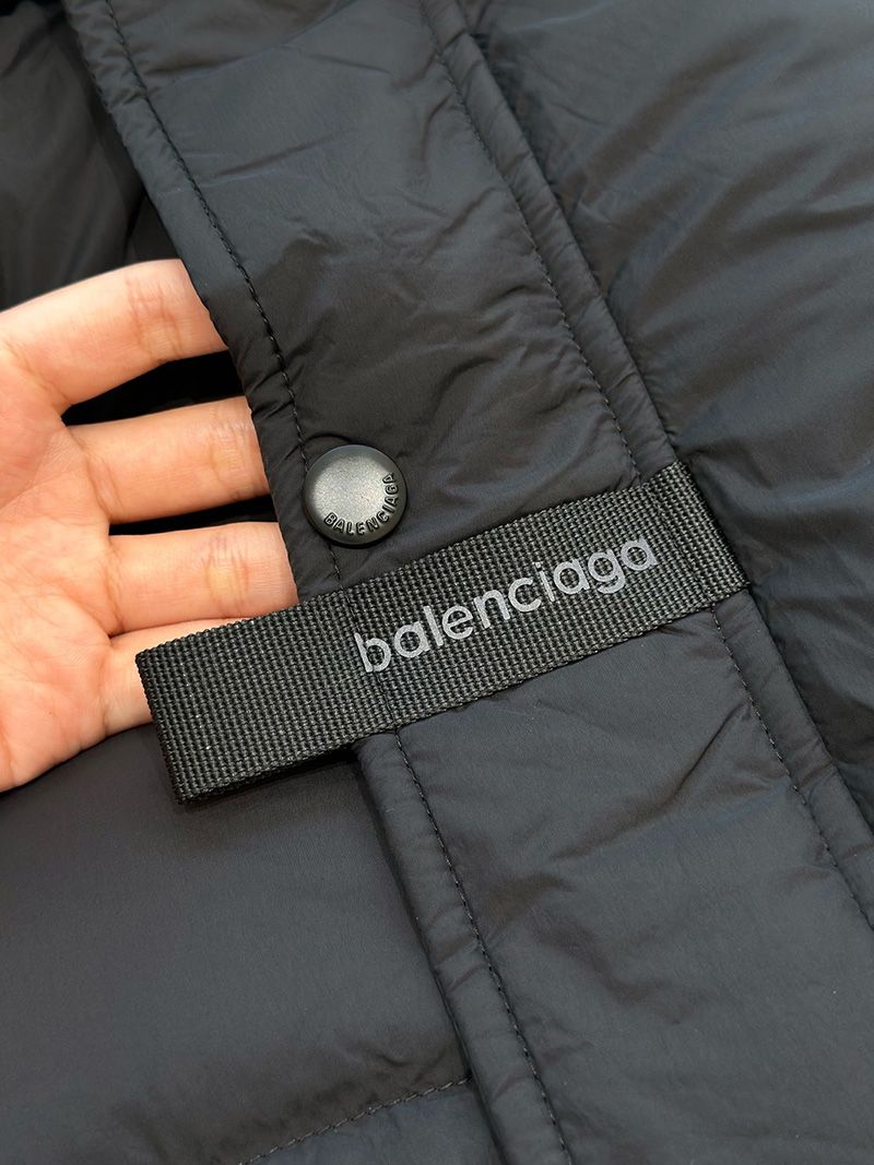 Balenciaga Down jacket 019
