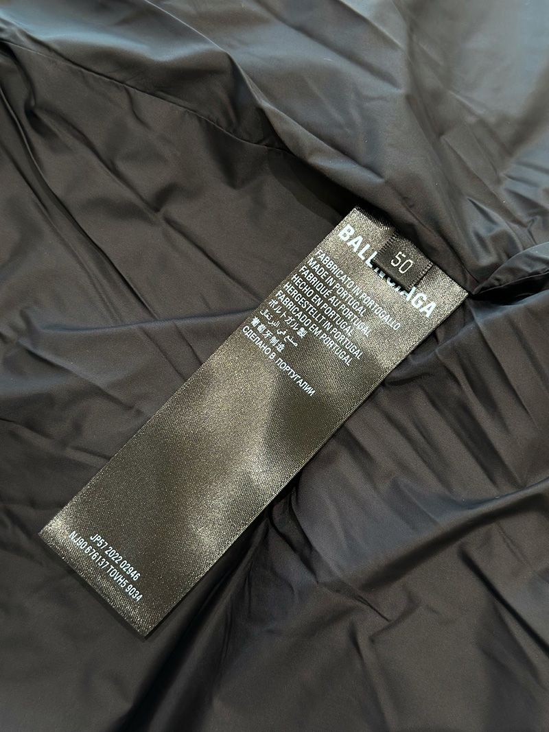 Balenciaga Down jacket 019