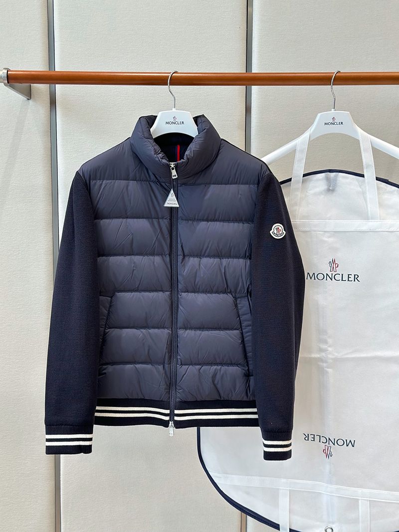 Moncler Down jacket 011