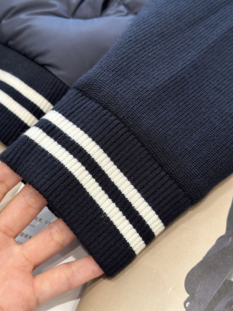 Moncler Down jacket 011