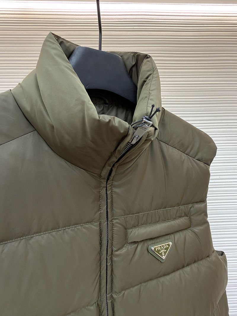 Prada Vest 014