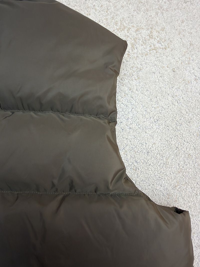 Prada Vest 014