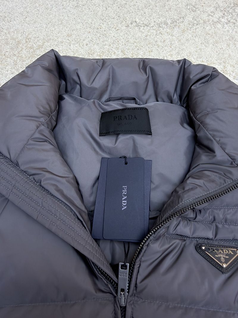 Prada Vest 015