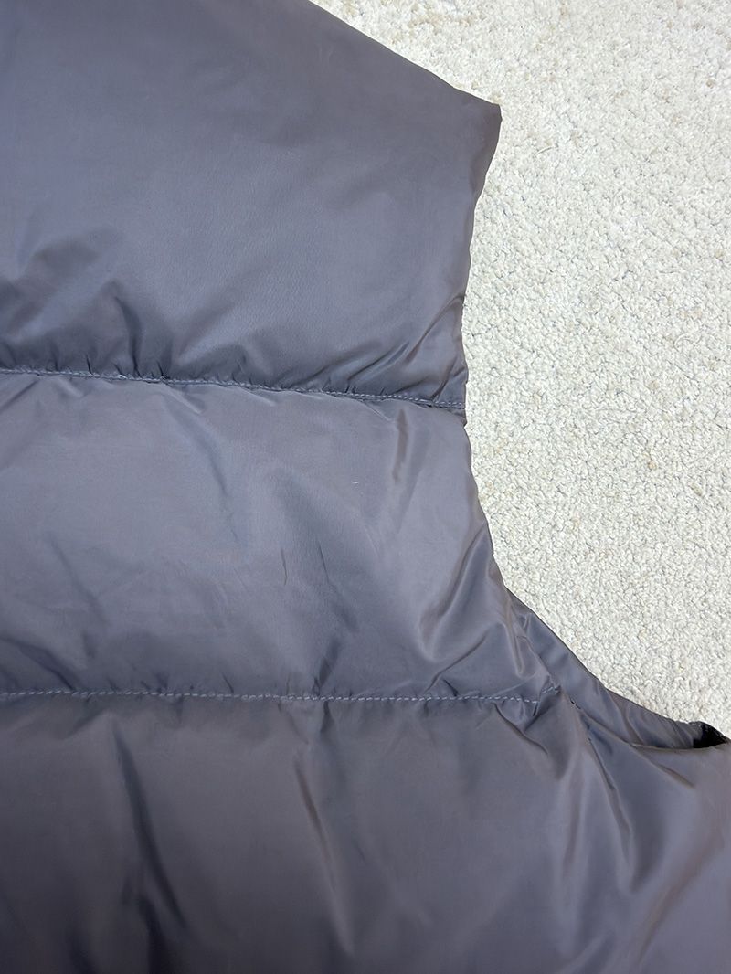 Prada Vest 015