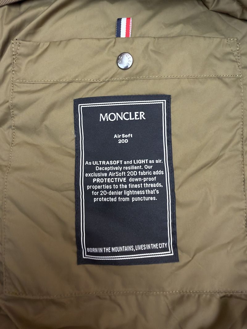 Moncler Vest 014