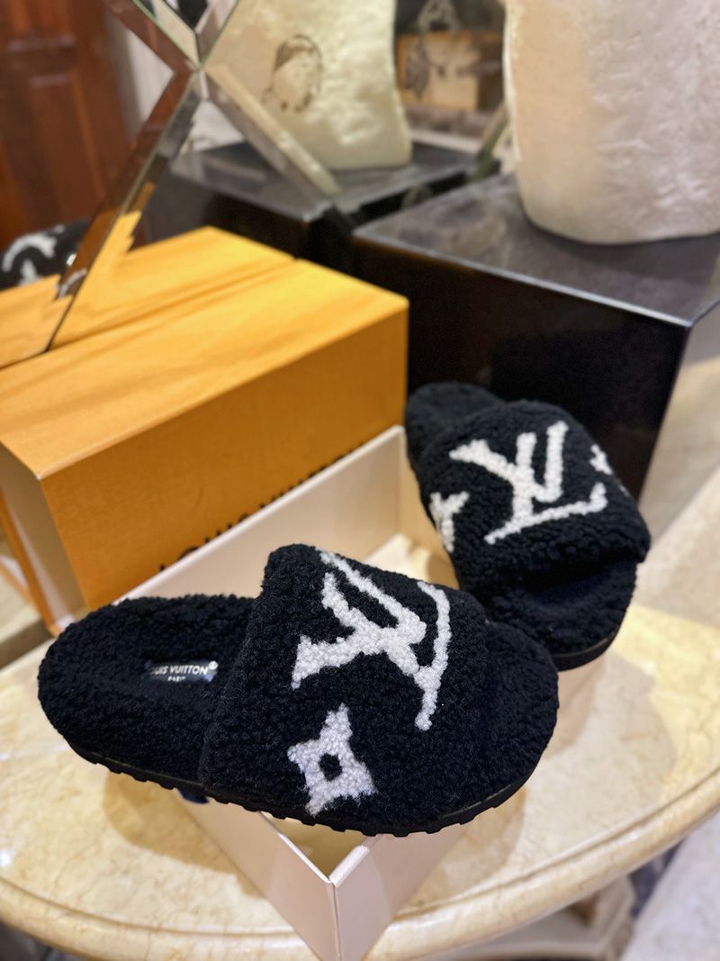 LV Wmns Slipper 143