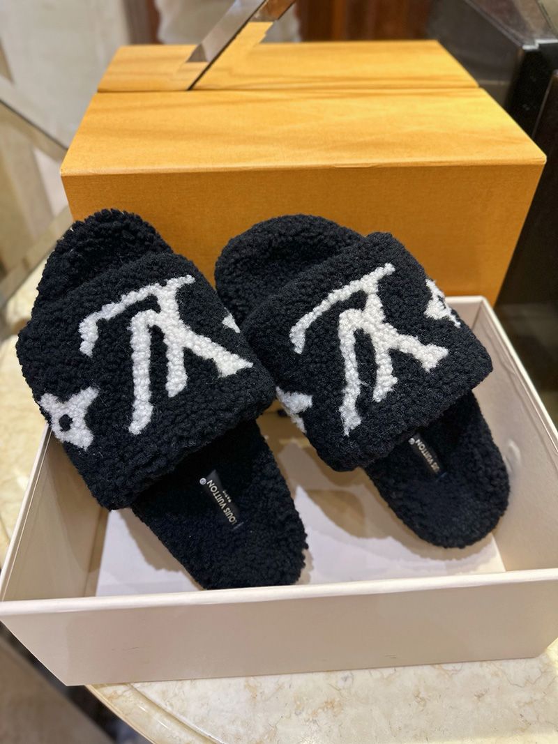 LV Wmns Slipper 143