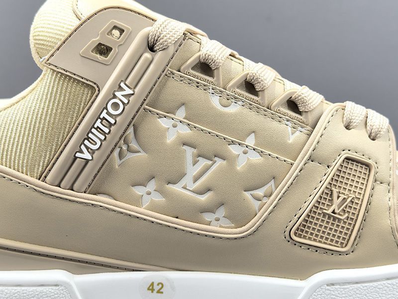 LV Trainer Sneaker 145