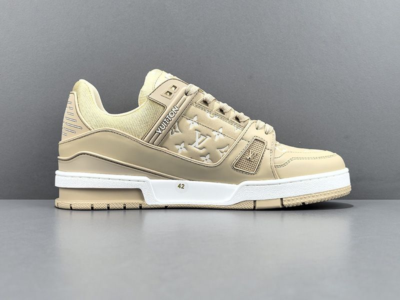 LV Trainer Sneaker 145