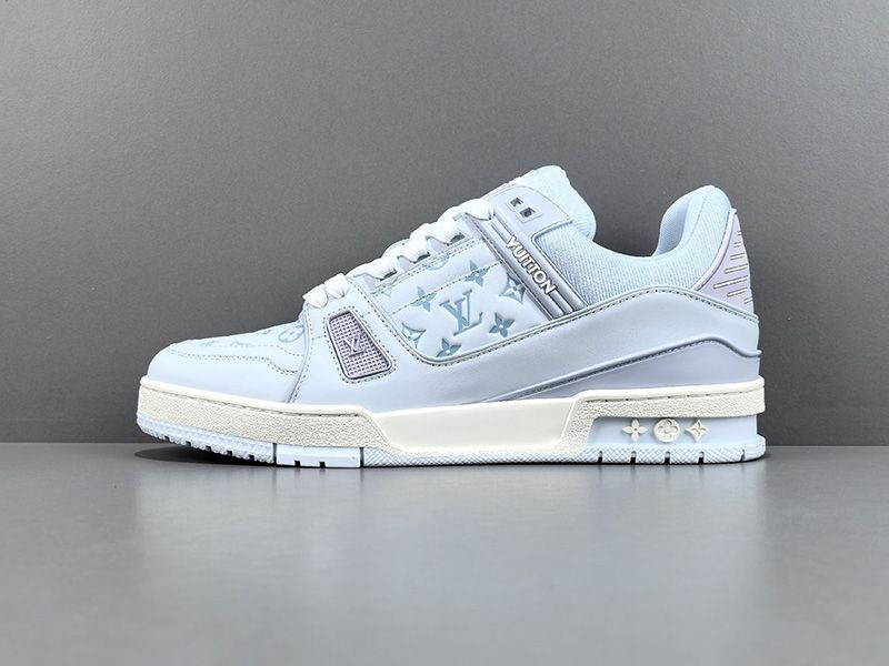 LV Trainer Sneaker 144