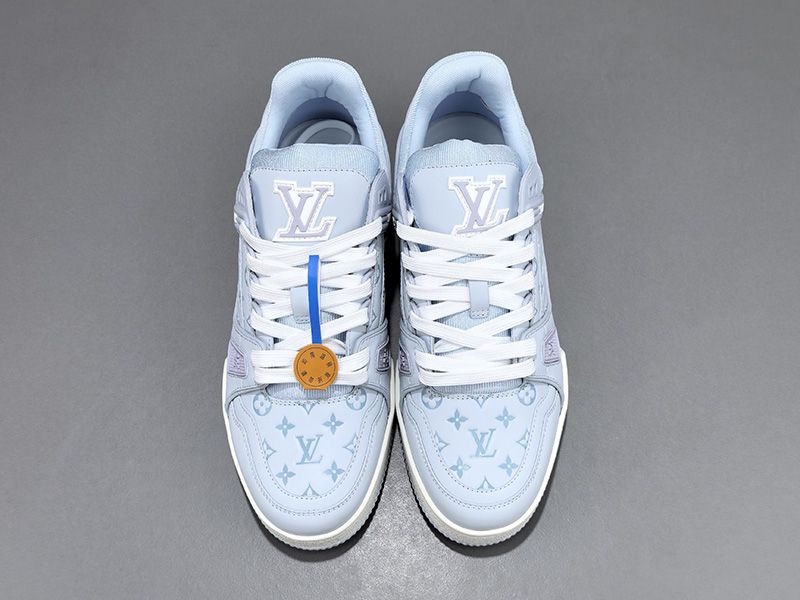 LV Trainer Sneaker 144