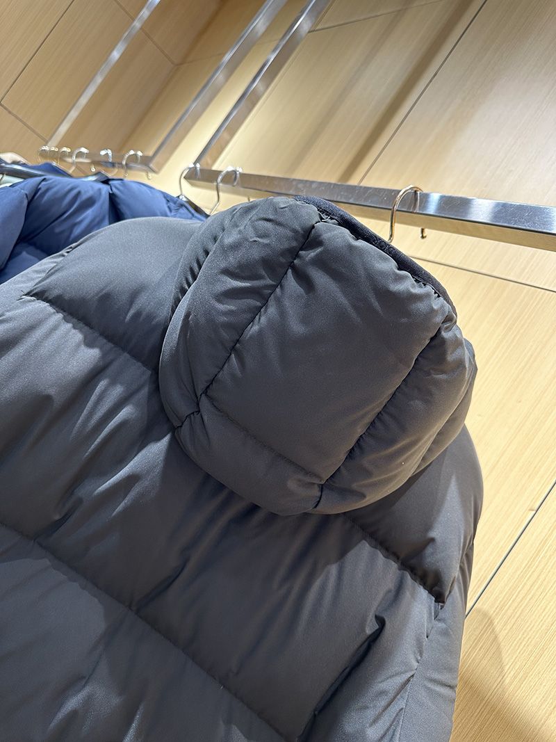 Dior Down jacket 032