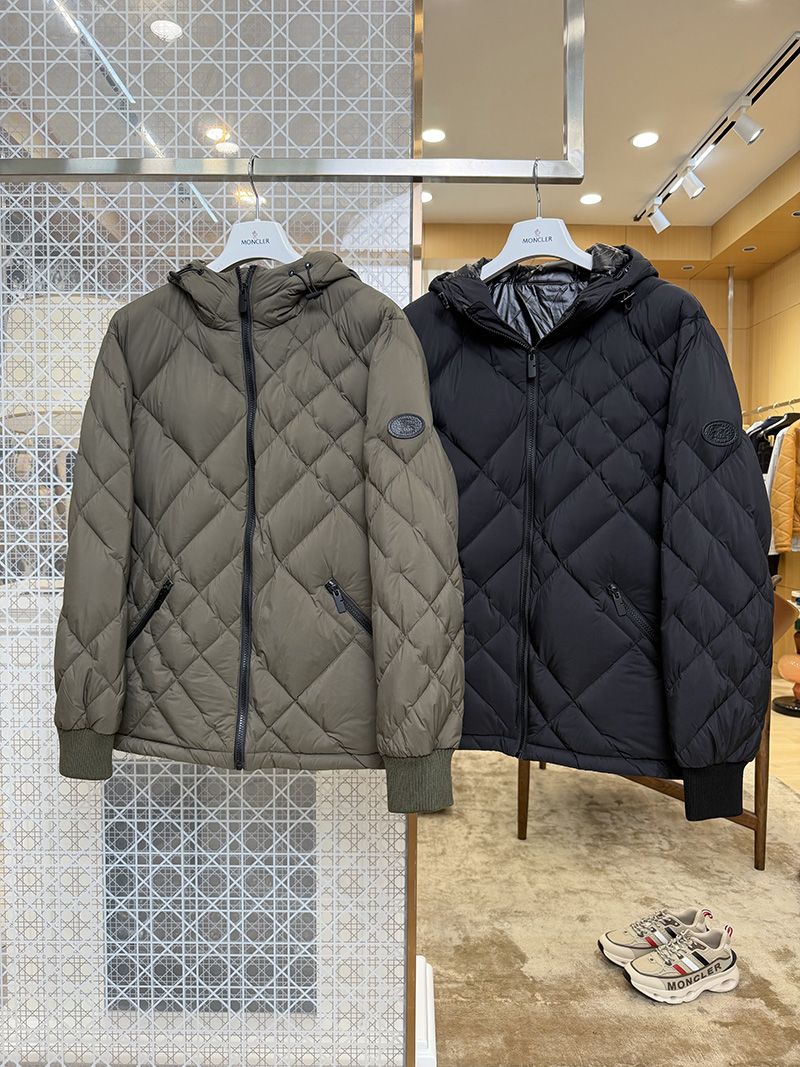 Burberry Down jacket 023