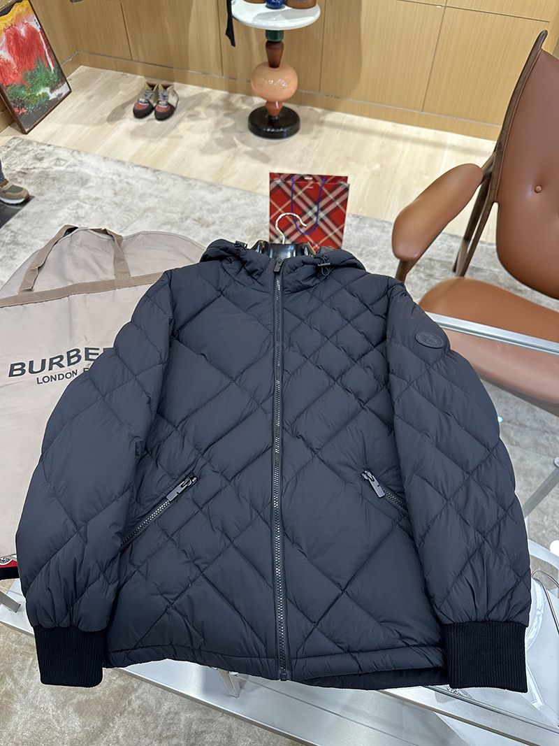Burberry Down jacket 023