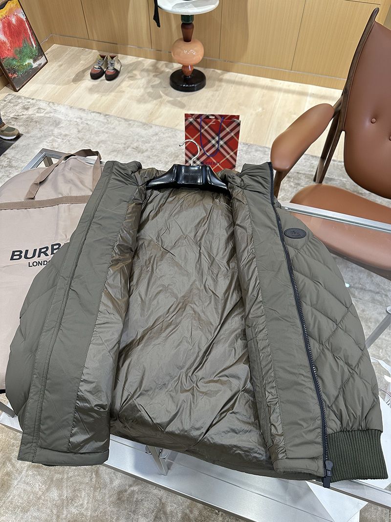 Burberry Down jacket 024