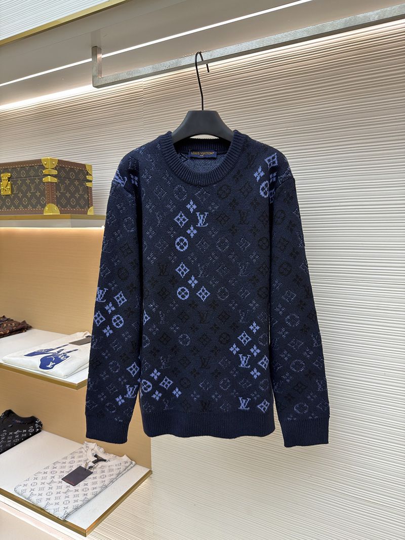LV Sweater 103