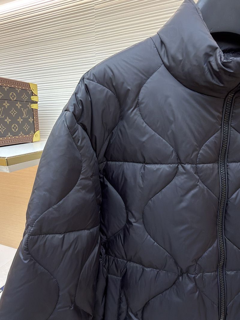 Moncler Down jacket 016