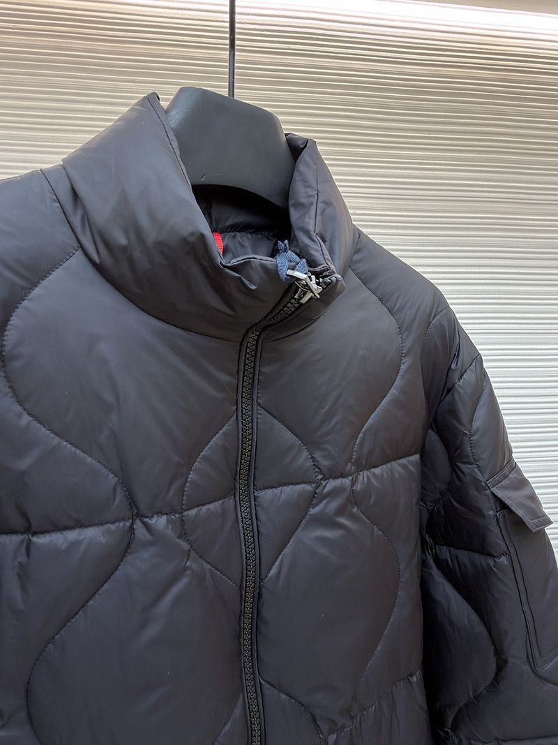 Moncler Down jacket 016