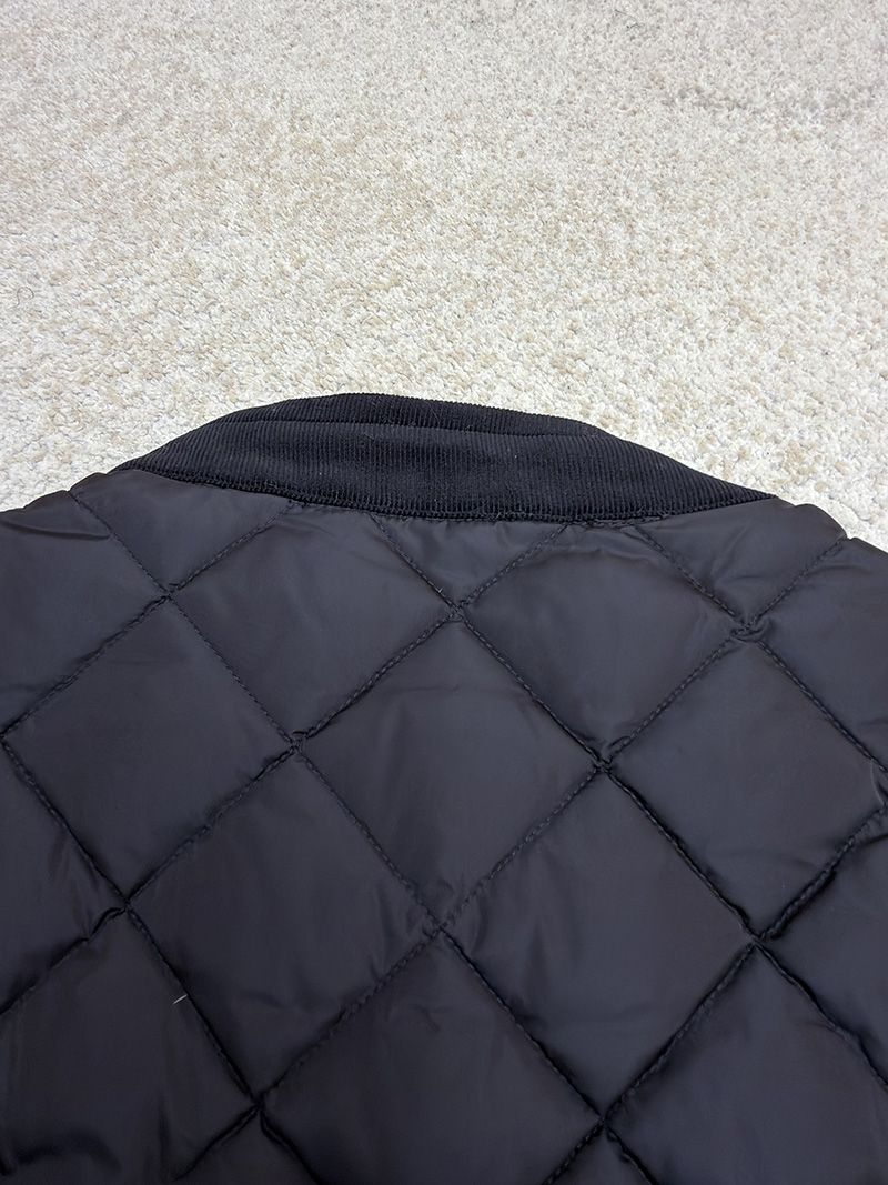 Moncler Down jacket 018