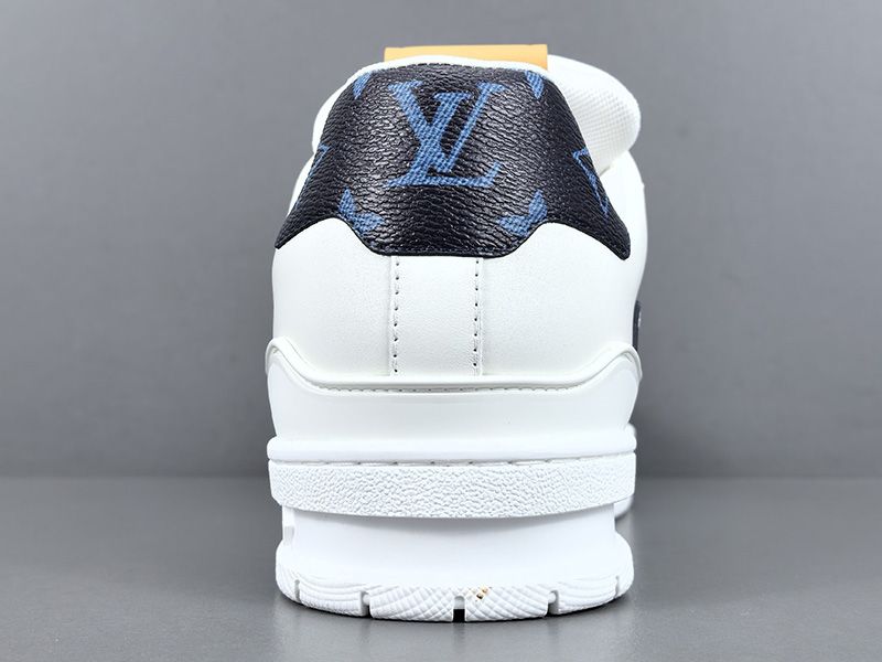 LV Trainer Sneaker 148